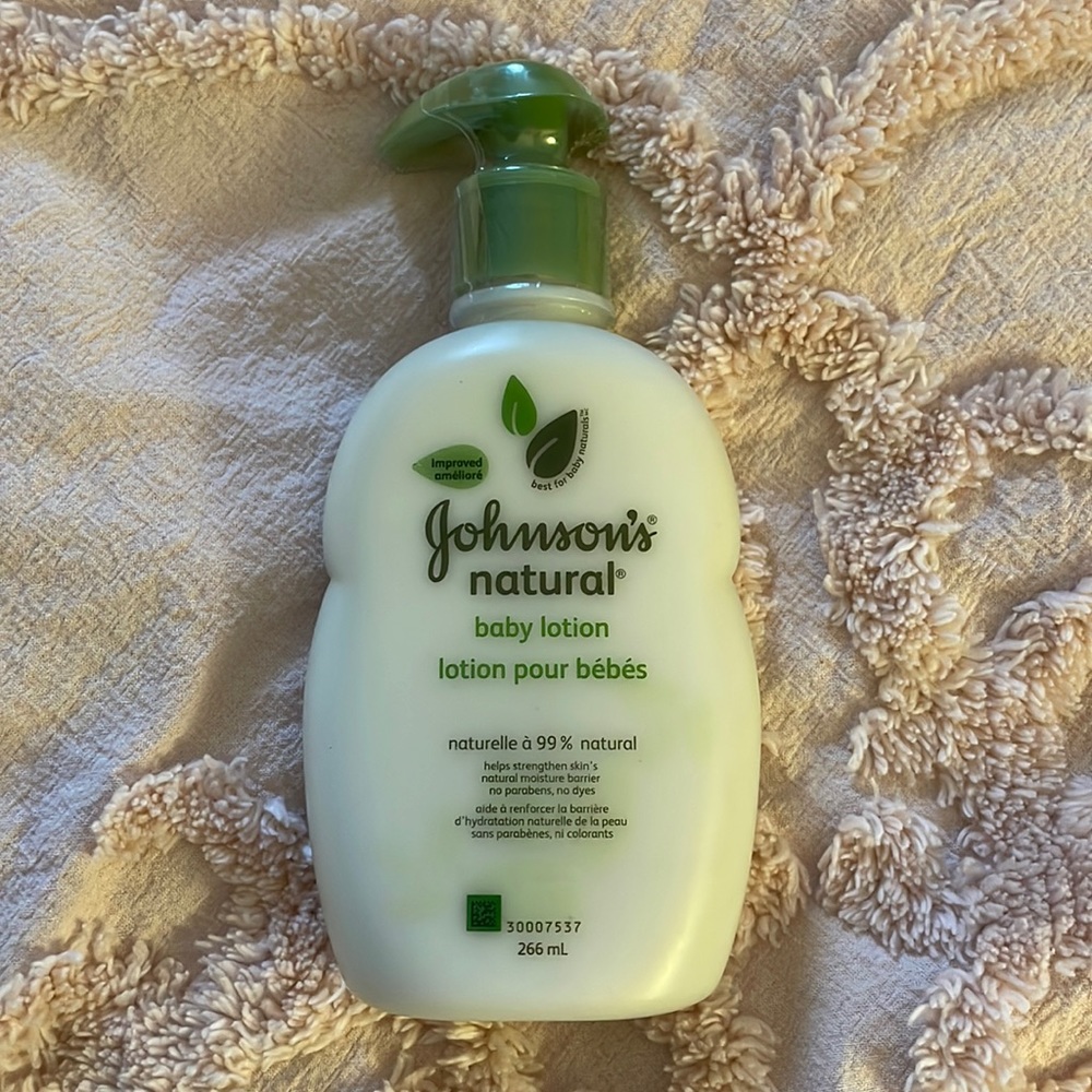 Johnson’s Natural Baby Lotion